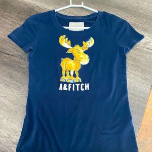 Abercrombie & Fitch T-shirt